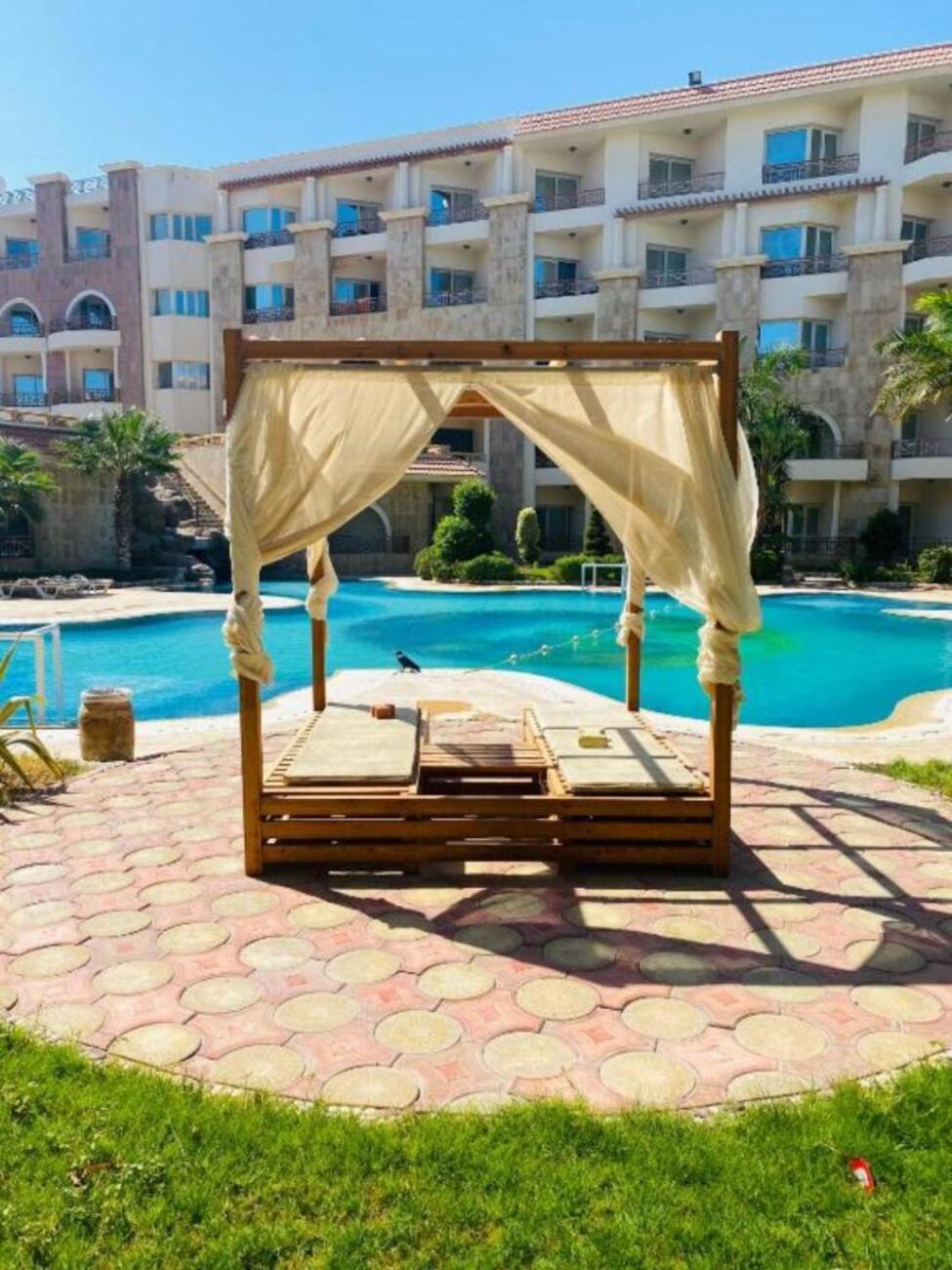 Royal Beach Serviced Apartments Hurghada Exterior photo