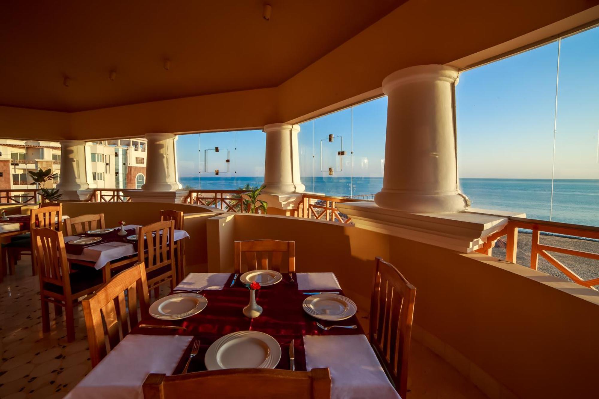 Royal Beach Serviced Apartments Hurghada Exterior photo