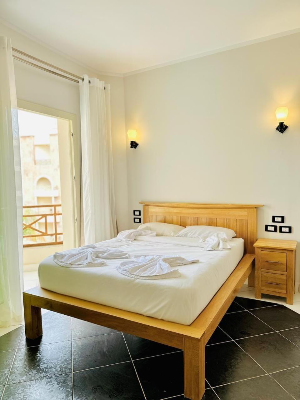Royal Beach Serviced Apartments Hurghada Exterior photo